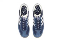 Navy Blue Collegiate Sneakers Image 4