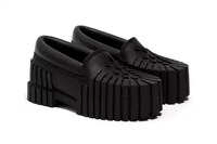 Dynamic Enlarged Sole Loafers