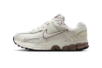 Light Brown Lifestyle Sneakers Image 2