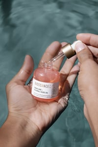 Squalane-Centric Global Brand Campaigns Image 4