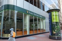 Luxury Financial Centers Image 1