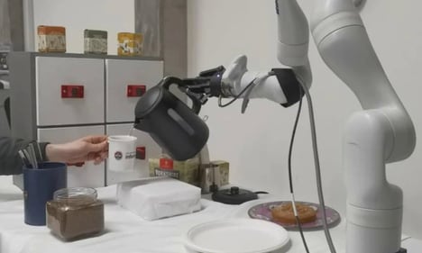 AI-Powered Robot Arms