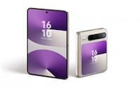 Revolutionary Clamshell Smartphones Image 6