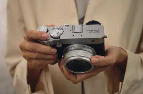 Lightweight Fixed-Lens Cameras