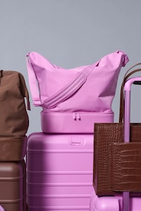 Bright Berry Luggage Capsules Image 1