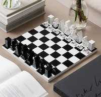 NYC-Inspired Structural Chess Sets Image 5
