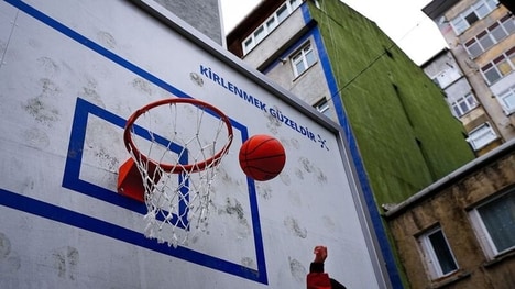 Innovative Outdoor Advertising Campaigns