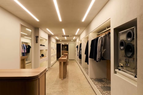 Unique Concept Clothing Stores