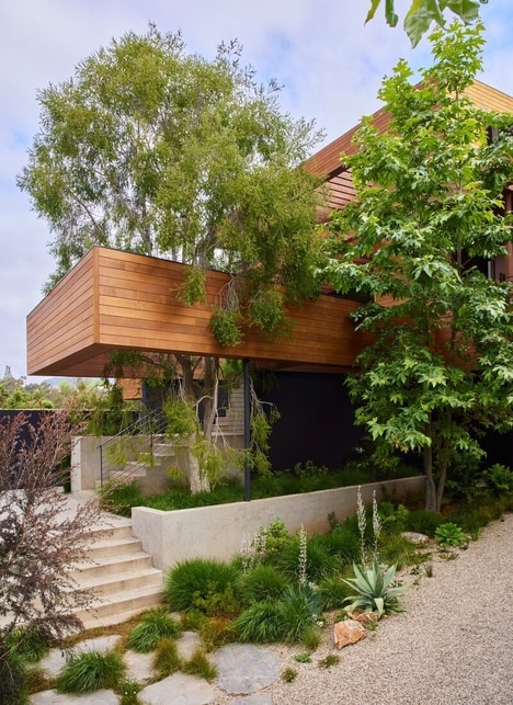 LA-Referencing Canyon Residences