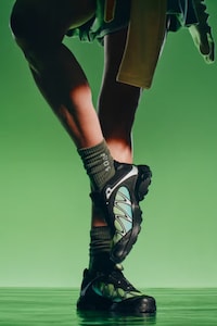 Dynamically Bright Technical Footwear Image 3