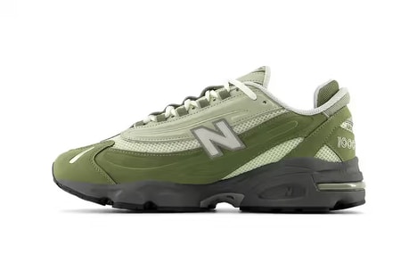 Light Mossy Green Sneakers