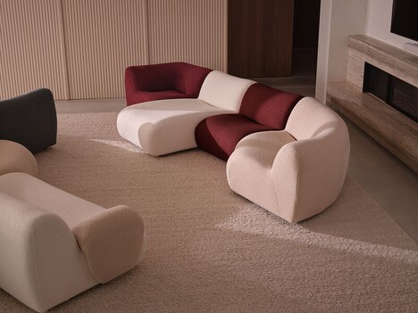Cozy 70s-Inspired Sofa Seating