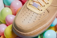 Holiday-Honoring Pastel Sneakers Image 4