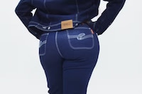 Expressive Stretchy Denim Fashion Image 6