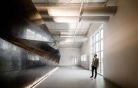 Technology-Fusing Laboratory Spaces Image 2