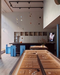 Metallic Jewelry-Inspired Store Designs Image 2