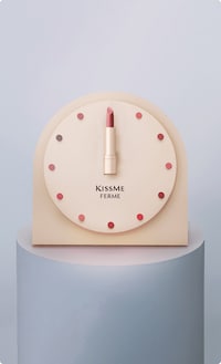In-The-Dark Cosmetic Pop-Ups Image 2