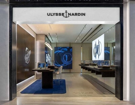 Tech-Inspired Watch Retail Shops