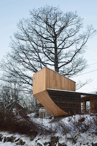 Follie-Inspired Boat-Shaped Annexes Image 4