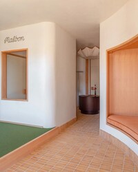 Seaside Golf Apparel Shops Image 3