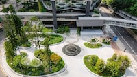 Nature-Inspired Artful Garden Installations Image 4