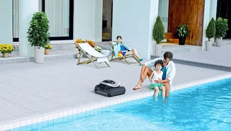 Connected Cordless Pool Cleaners