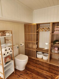 Remote Worker Tiny Houses Image 2