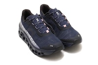 Cherry Blossom-Celebrating Sneakers Image 3