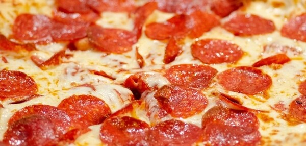 Everything Bagel Pizza Crusts
