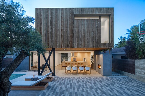 Nature-Inspired Minimal Residences