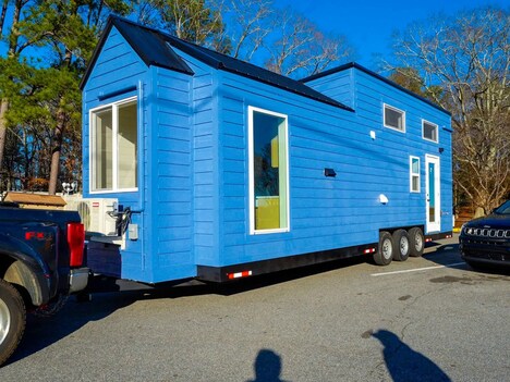 Peaceful Compact Vibrant Residences