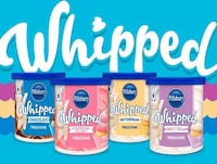 Flavorful Whipped Frosting Lines Image 1