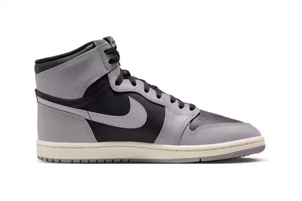 Monochromatic Smokey Hi-Cut Sneakers