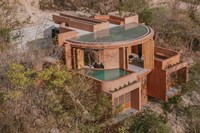 Rustic Seaside Coastal Residences Image 5