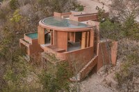 Rustic Seaside Coastal Residences Image 6