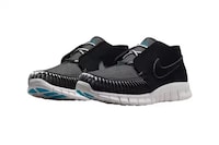 Summer-Ready Lightweight Footwear Image 5