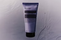 Cream-Based Restorative Body Cleansers Image 2