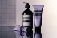 Cream-Based Restorative Body Cleansers Image 3