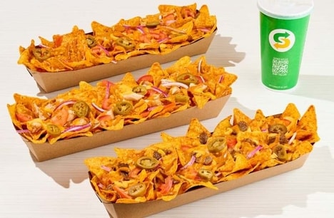 Topping-Packed QSR Nachos