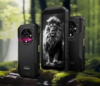 Rugged Dual-Display Smartphones Image 6