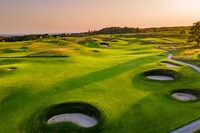 Luxe Canadian Golf Courses Image 4