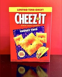 Taco-Flavored Snack Crackers Image 1