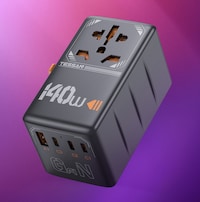 Sophisticated Travel-Friendly Power Solutions Image 1
