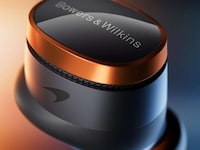 Racing-Honoring Audiophile Earbuds Image 3