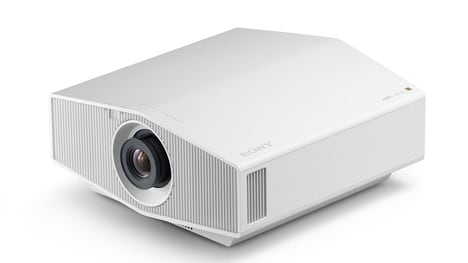 Theater-Quality Living Room Projectors