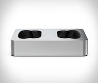 Precision Metallic Headphone Stands Image 4