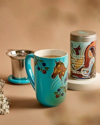 Flavorful Tea Blends Image 1