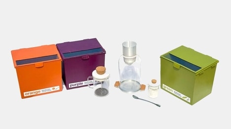 Compost-Turned Paint Toolkits