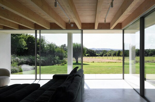 Limestone-Wrapped Rural Residences