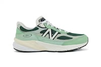 Avocado-Inspired Tonal Lifestyle Shoes Image 2